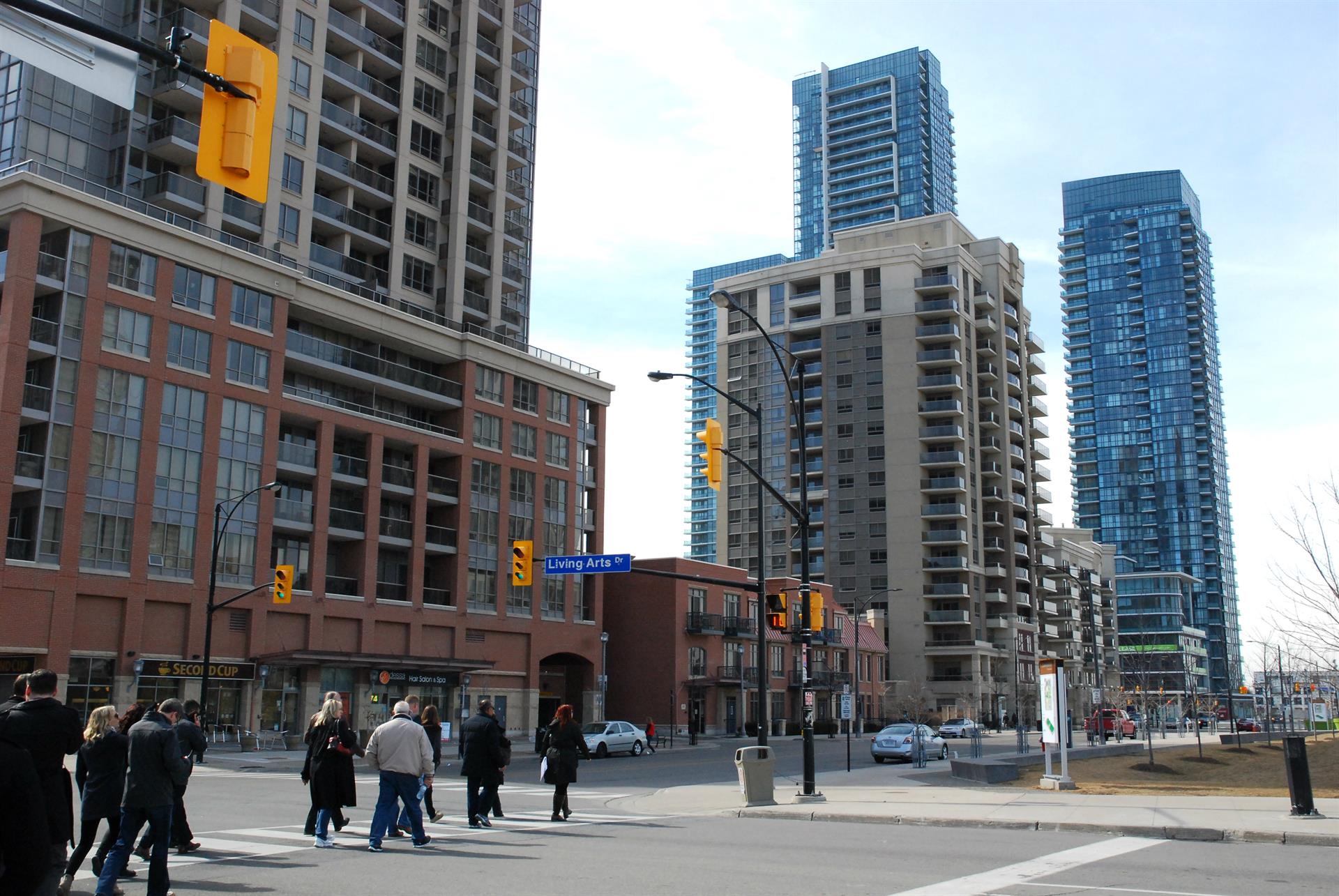 Condo sales in the 905 are up more than 23% compared to last year! Image