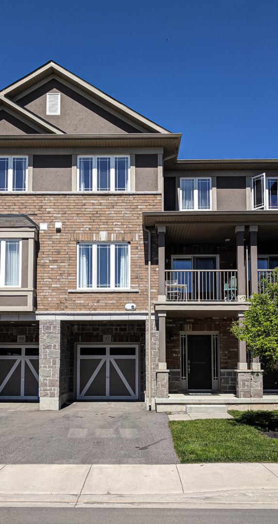 97 Bloom Crescent Image